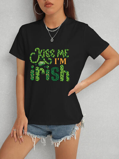 KISS ME I'M IRISH Round Neck T-Shirt St Patrick Day Shirt